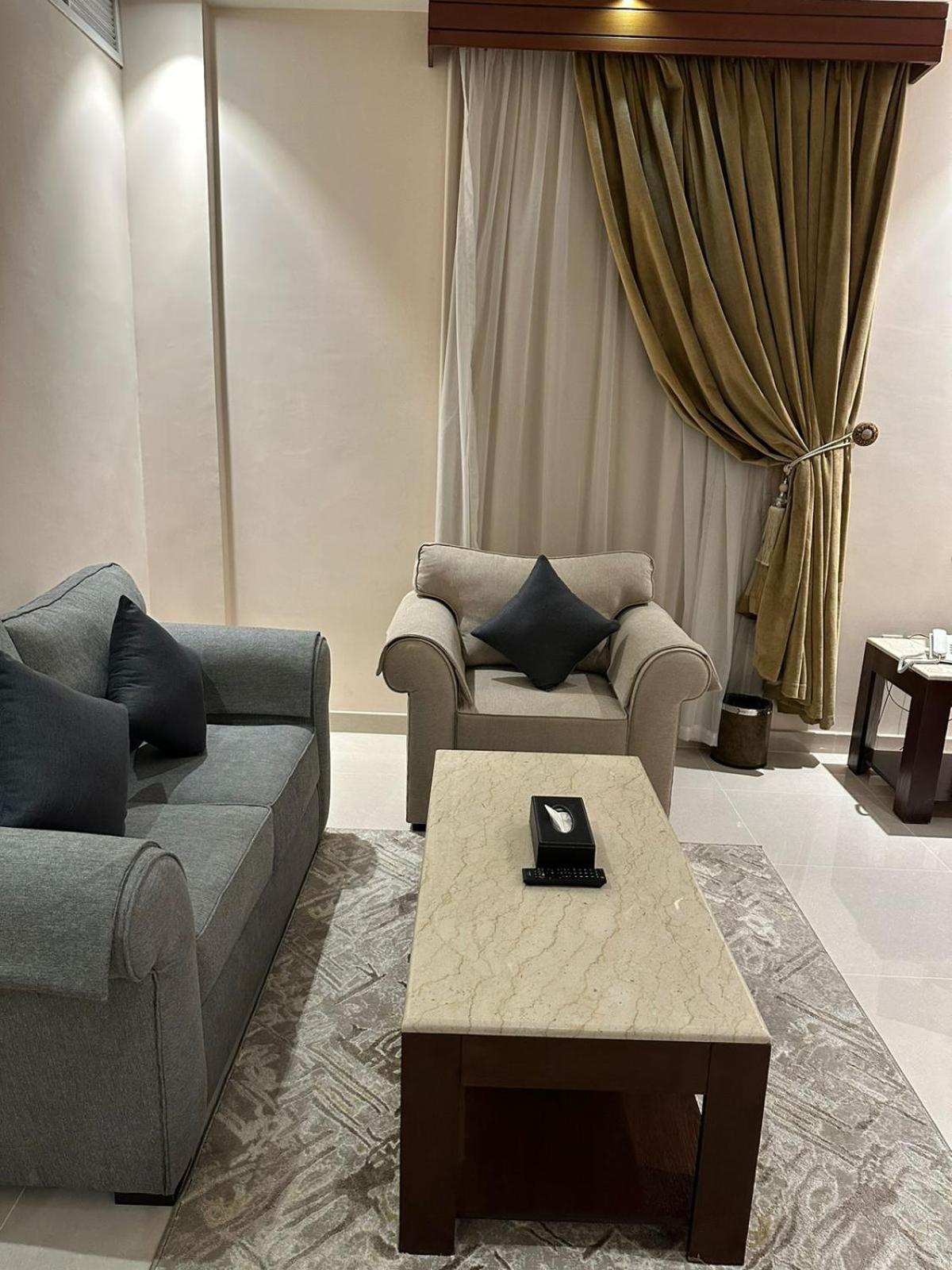 Sas Al Olaya Hotel Suites Al Khobar Ngoại thất bức ảnh